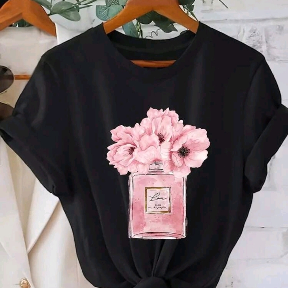 Chic Black Tee with Pink Floral Perfume Graphic - Picture 1 of 1